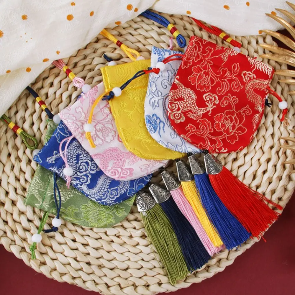 Portable Flower Pattern Embroidery Bag Chinese Ancient Sachet Creative Coin Purse Festival Gifts Tassel Small Pouch