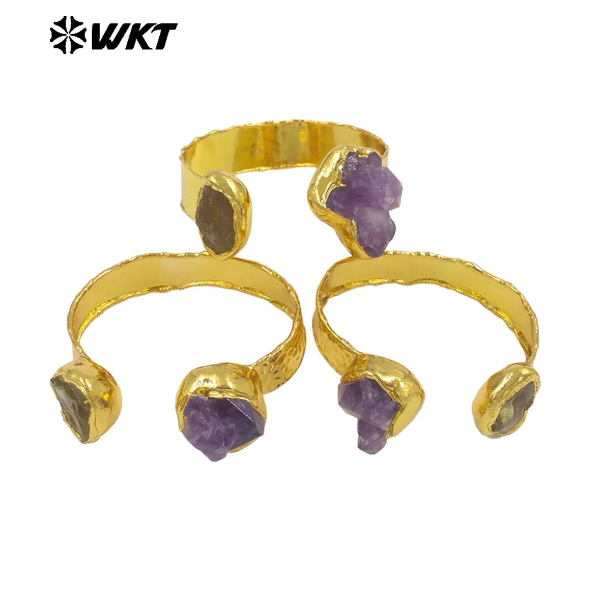 

WT-B700 Fashion Raw Quatrz And Natural Irregular Amethyst Stone Gold Plated Bangles Women Jewelry Wearing On Vacation