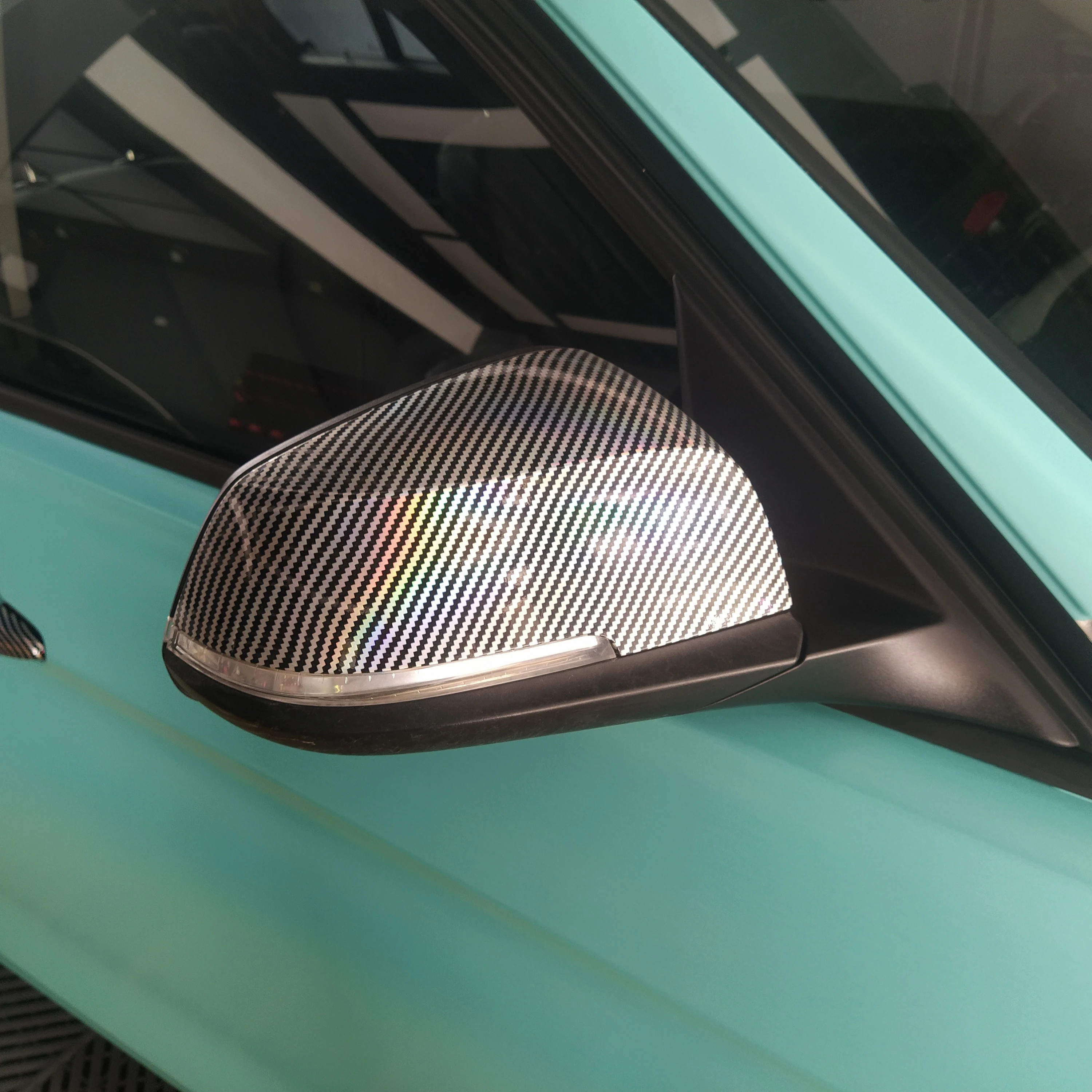 جديد ليزر كروم 2D ألياف الكربون الفينيل التفاف الملحقات الداخلية والخارجية سيارة التفاف الكمبيوتر المحمول الفينيل