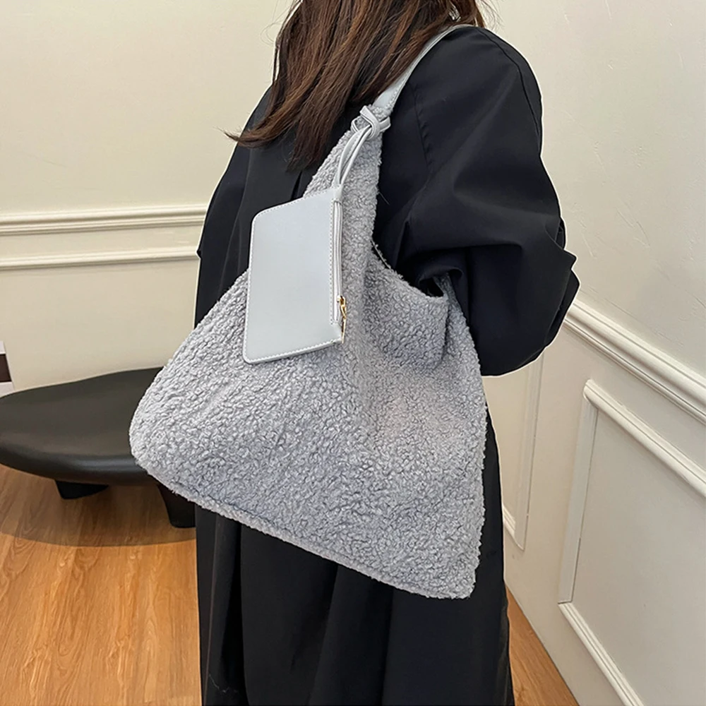 

Women Lamb Fleece Tote Bag Solid Soft Velvet Shoulder Bags Large Capacity Female Leisure Plush Underarm Pack With Mini Purses