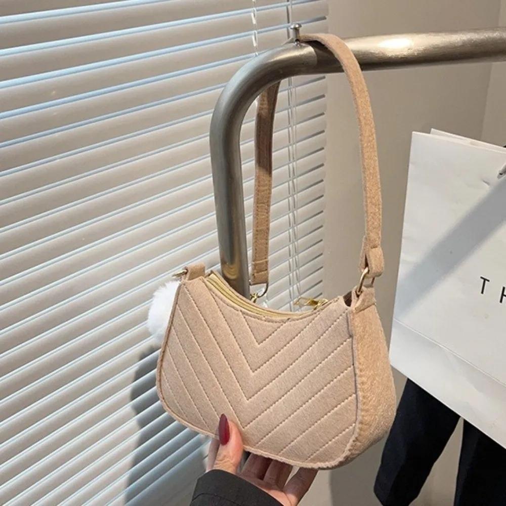 Gift Fashion Design Mini Shoulder Bag Trendy Simple Design Felt Underarm Bag Casual Light Weight Handbag Commute
