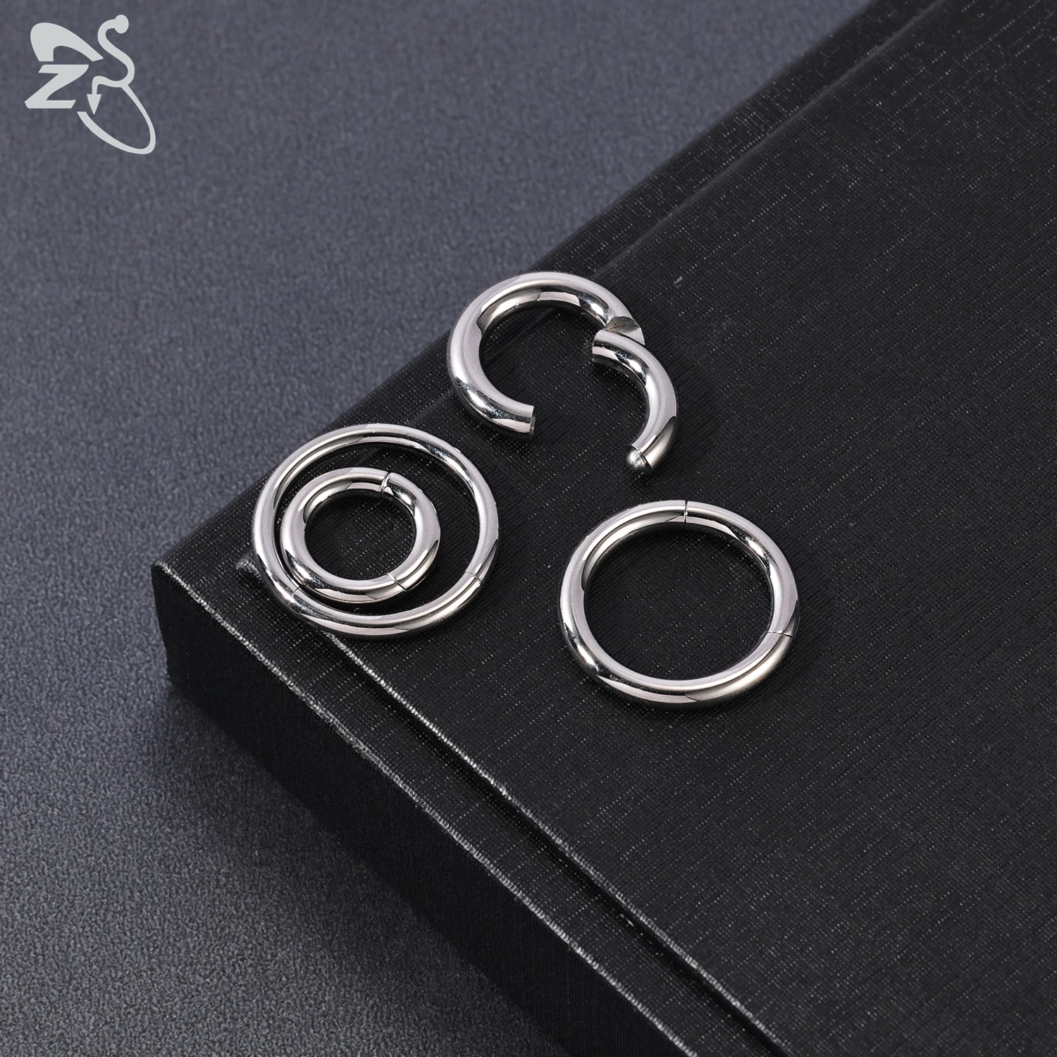 ZS 1 PC F136 G23 Titanium Hoop Septum Ring 2-12G Round Large Gauge Earring 8-16MM 2 Colors Ear Expander Flesh Stretcher Jewelry