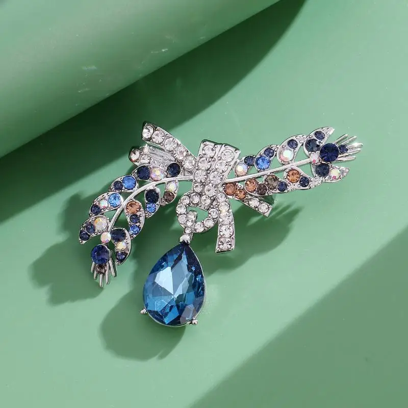 ●Crystal Waterdrop Wheat Brooches For Women Beautiful Flowers Plants Party Office Brooch Clothes Backpack Pins Gifts view 3