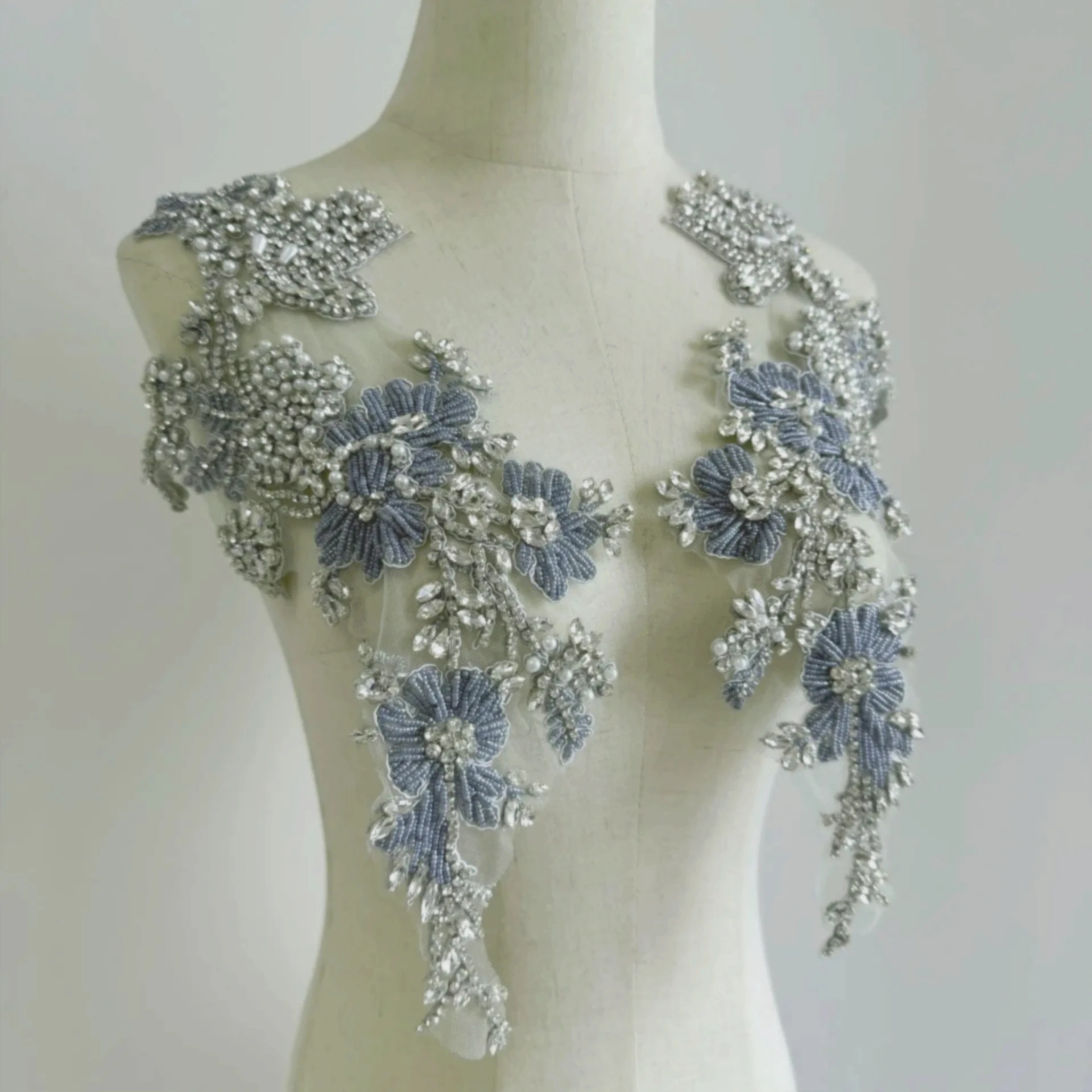 

Accessories A Pair of Rhinestone Applique Embroidered Pieces All Handmade Wedding Dress Exquisite High Appearance Level
