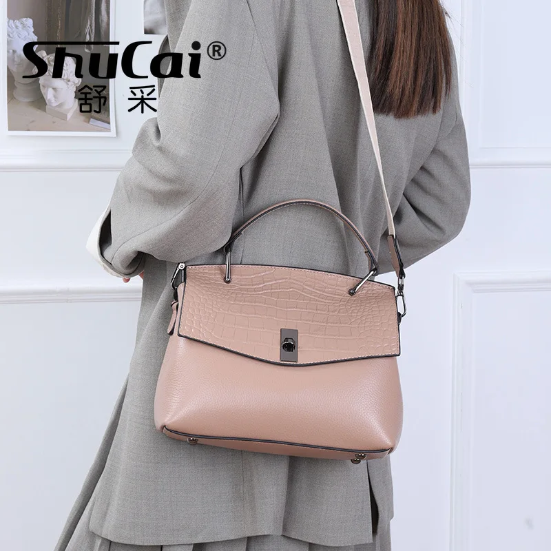 Genuine leather women\'s handbag handheld commuter bag new head layer cowhide female single shoulder bag