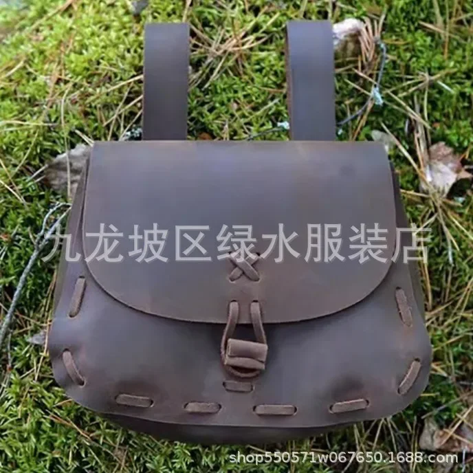 

HOT 2022 New Medieval Punk European and American Retro Waist Satchel Outdoor Snap Bag
