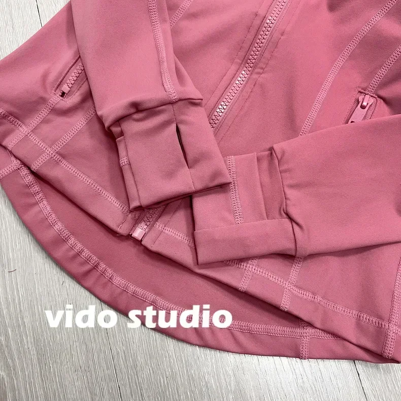 Chaqueta ajustada de Color liso para mujer, ropa deportiva fina para entrenamiento, correr, gimnasio, Yoga, cárdigan, moda de primavera y otoño