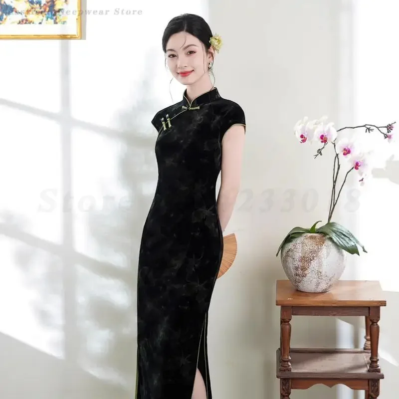 

Sexy Split New Chinese Style Dress Women's Velour Qipao Elegant Female Long Cheongsams Autumn Velvet Vestidos Plus Size 3XL 4XL