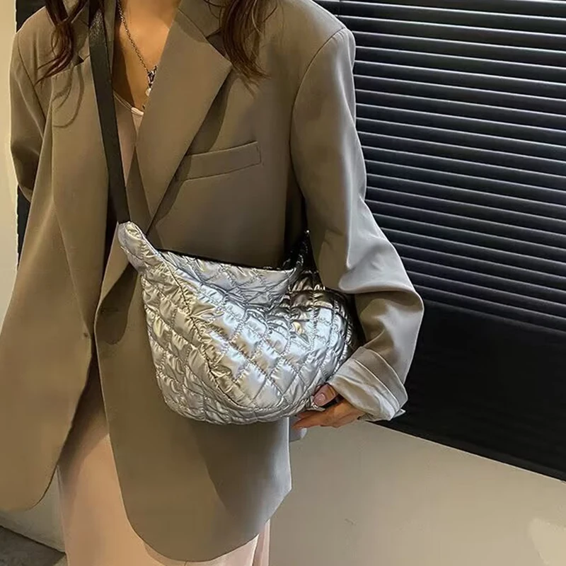 Hochwertige kleine Tasche mit Textur für Damen und Herren, vielseitige Umhängetasche mit einer Schulter – Detail 9