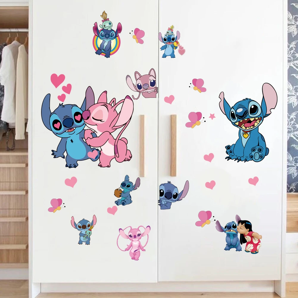 MINISO Cartoon Lilo & Stitch naklejki ścienne do pokoju dziecięcego przedszkole salon sypialnia dekoracja ścienna plakat animowany