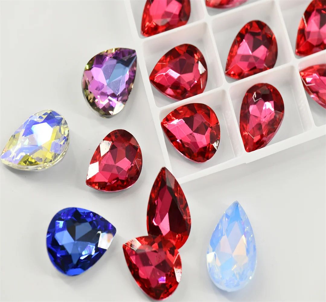 Großhandel Top Glitter Strass Kristall Glasperlen Pointback Tropfstein Bastelbedarf für Handarbeiten Schmucksteine
