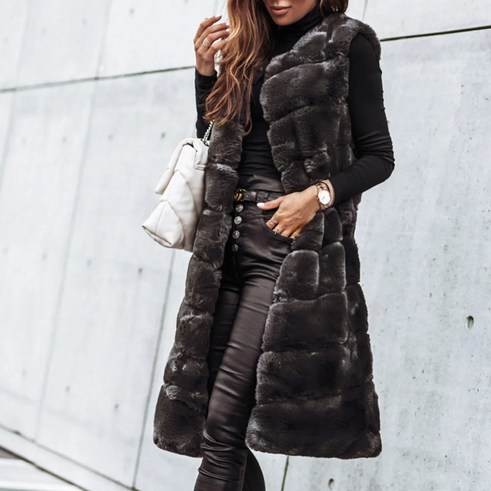 Luxury Women Faux Fur Jackets Sleeveless Slim Long Faux Fur Vest Gilet Furry Warm Winter Overcoat Women chamarras para mujeres