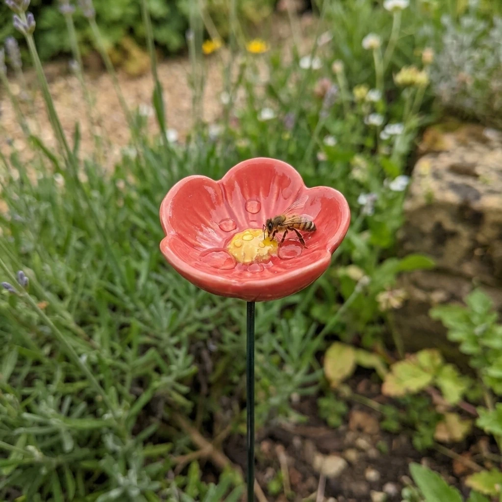 Ceramic Flower Bees Water Feeder High-Temperature Resistant Garden Decorative Stakes Birds Butterfly Bath Bowl Standing