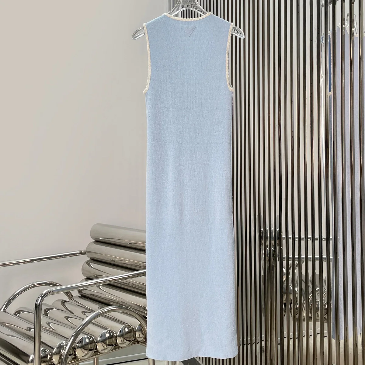 High Quality Women Sleeveless V Neck Midi Dress With Handmade Fruit Pendant Contrast Trim Pocket lyt133592