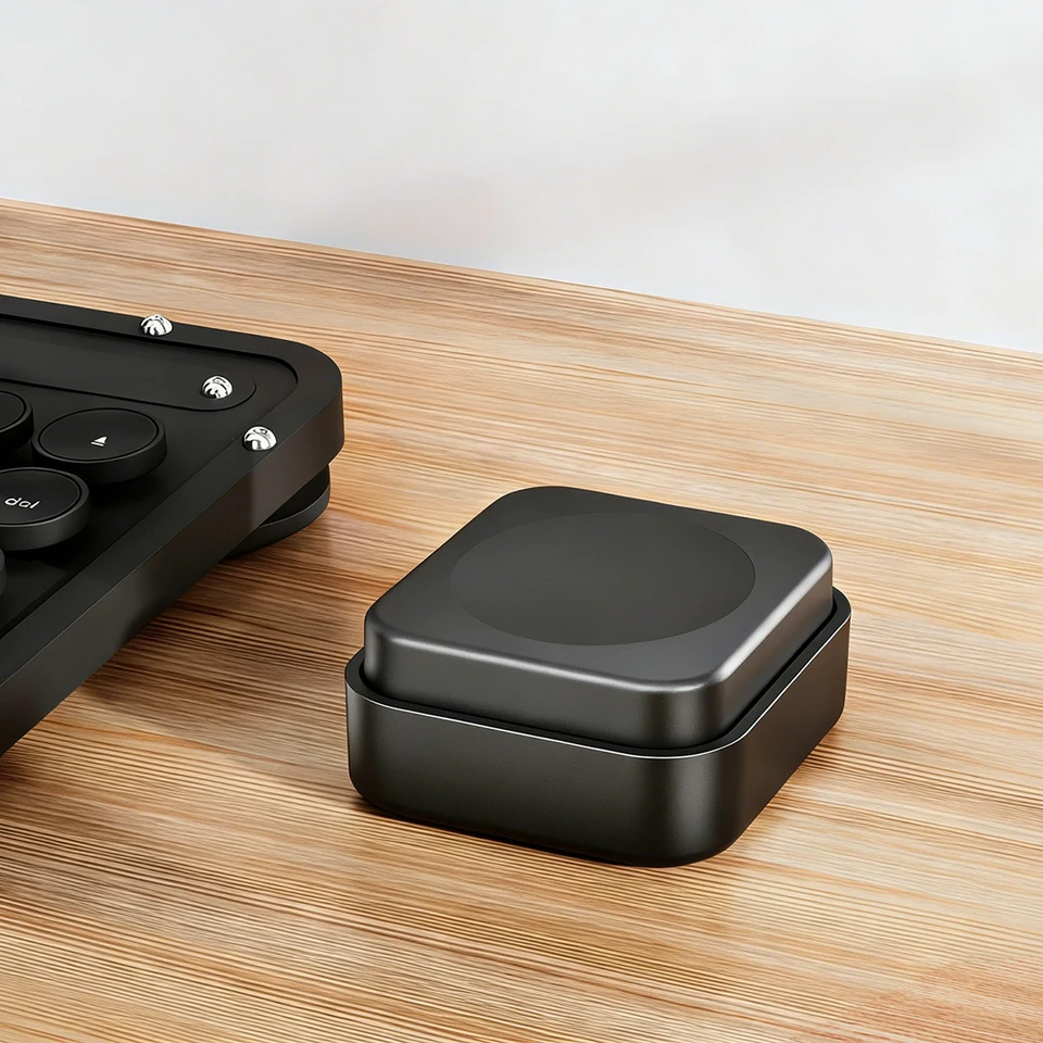 Programmable Macro Keyboard with USB and Bluetooth Features