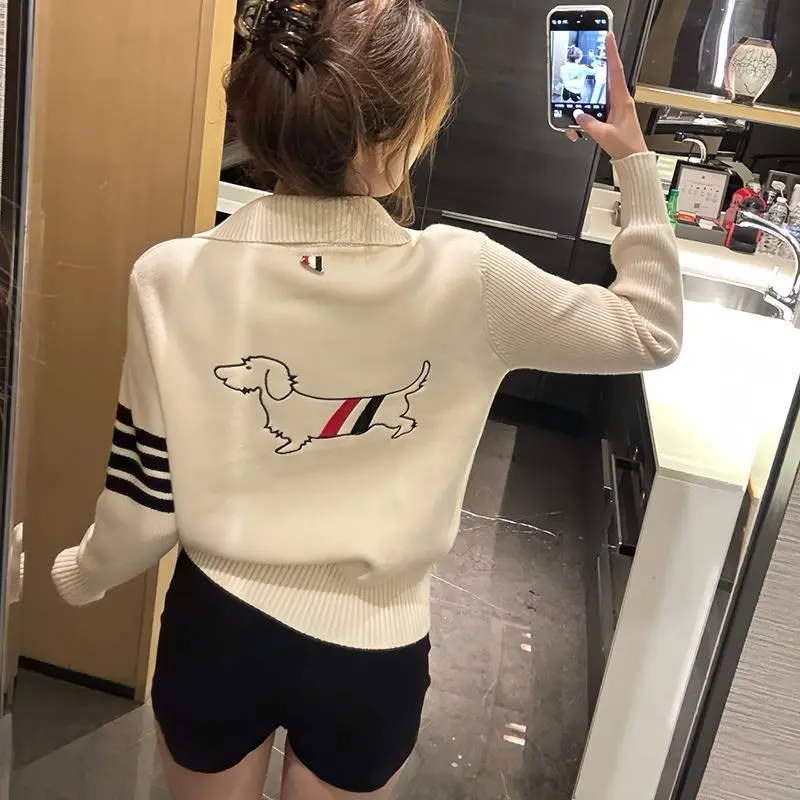 Oatmeal color super nice top