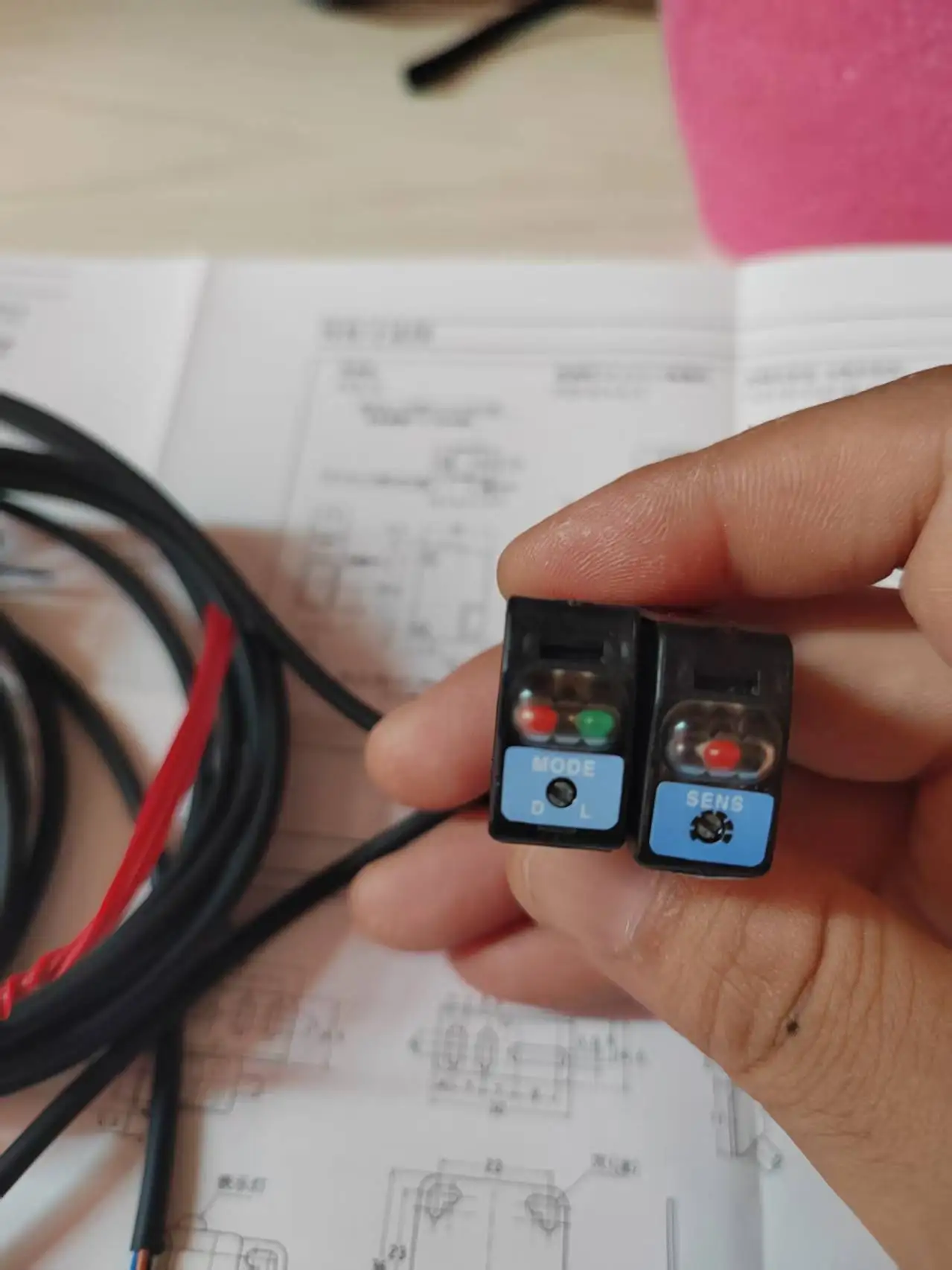 

Совершенно новый оригинальный фотоэлектрический переключатель PZ2-42 61/62 PZ2-51R/51T Keyence