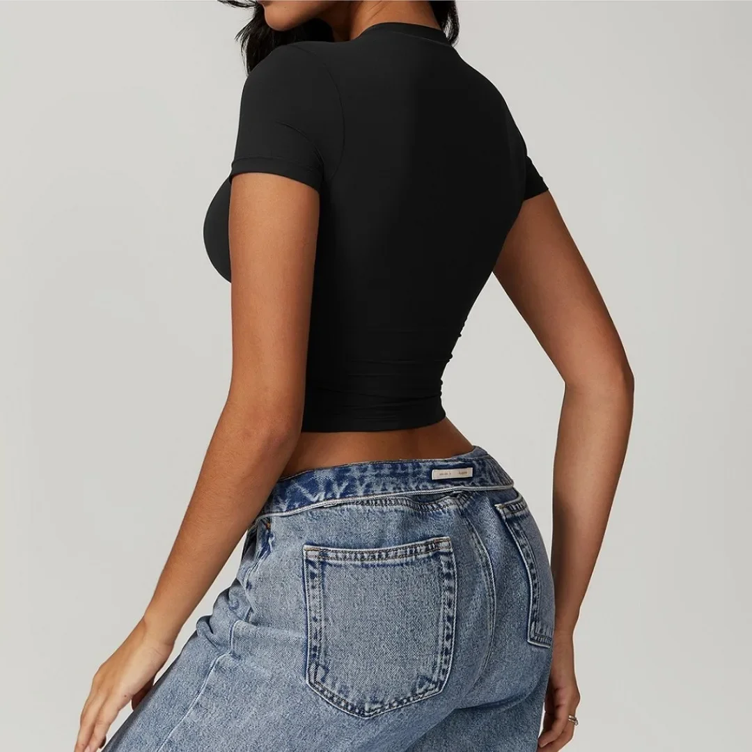 بلون المرأة ضيق اليوغا قصيرة الأكمام تي شيرت لينة وتنفس البطن زر يتعرض اللياقة البدنية أعلى البطن التخسيس