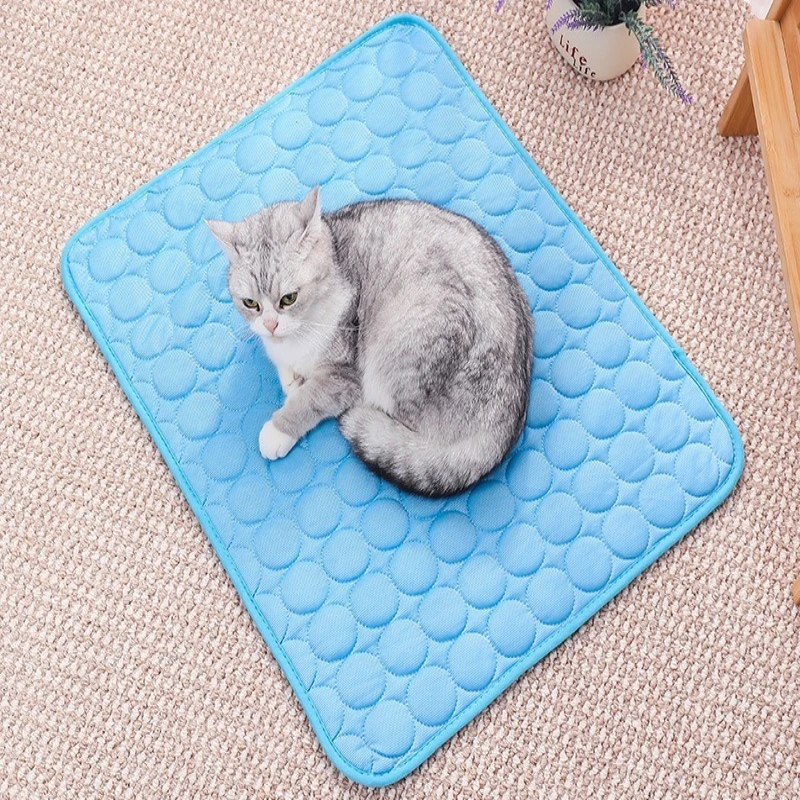Atmungsaktive Selbstkühlende Haustiermatte Waschbare Sommer-Kühlmatte für Hunde & Katzen Vielseitig Einsetzbar Als Sofakissen & Haustierbettdecke