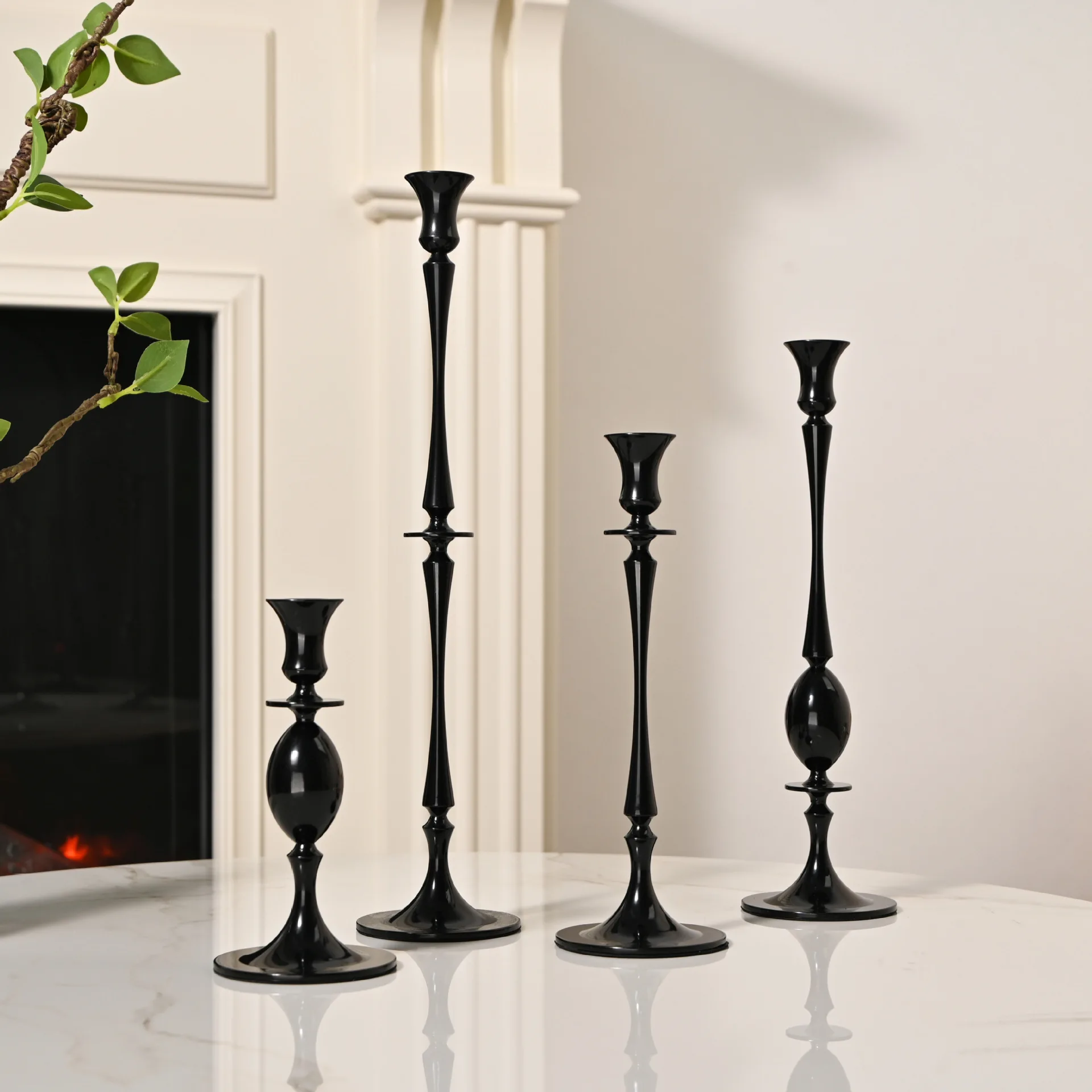Modern French retro black twilight candlestick set ornament home romantic high-end Roman candlestick decoration