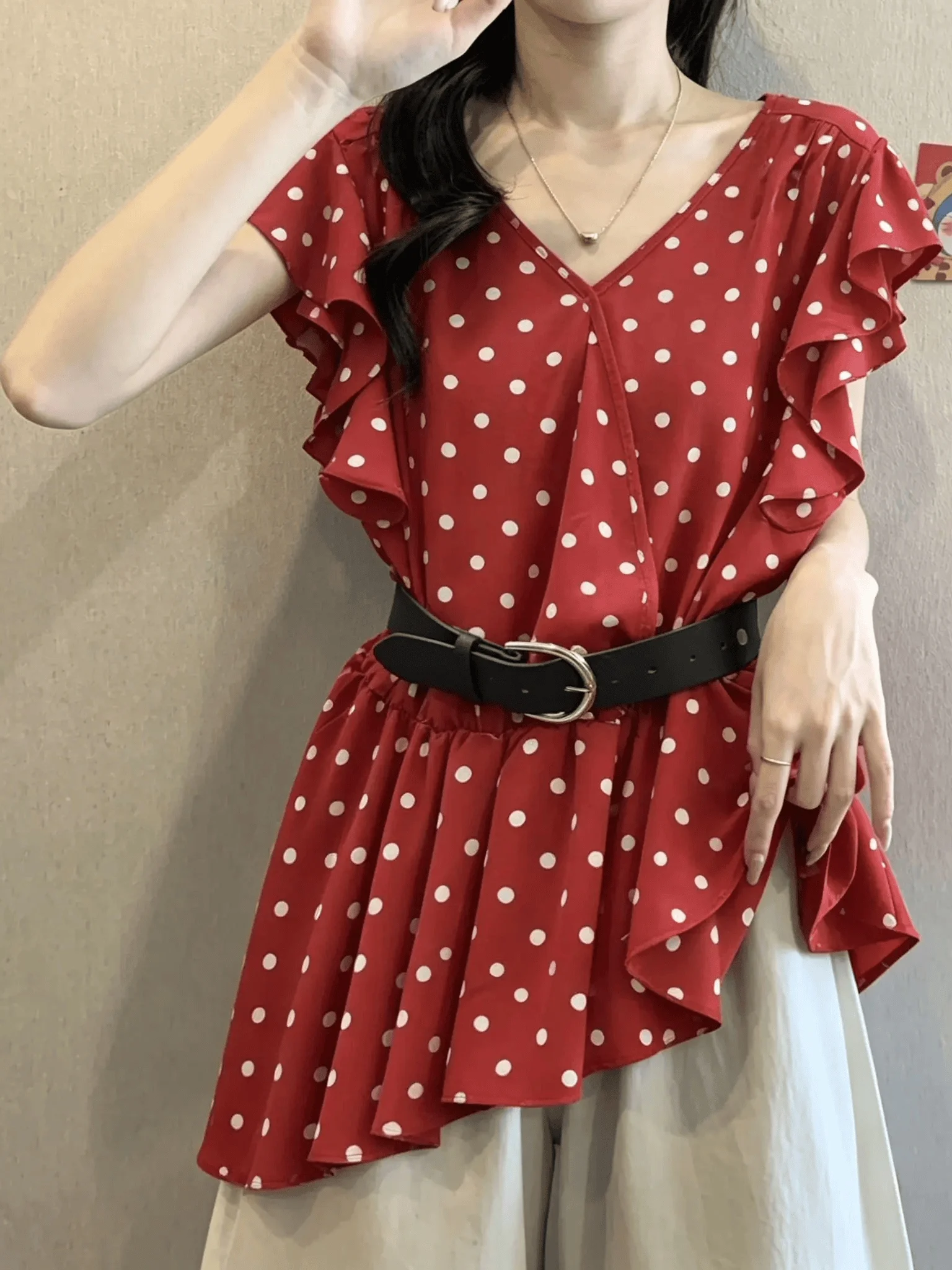 

Summer Casual Style plus Size Shirt V-Neck Short Sleeve Asymmetrical Hem Pleated Sleeves Gathered Waist Women's Top