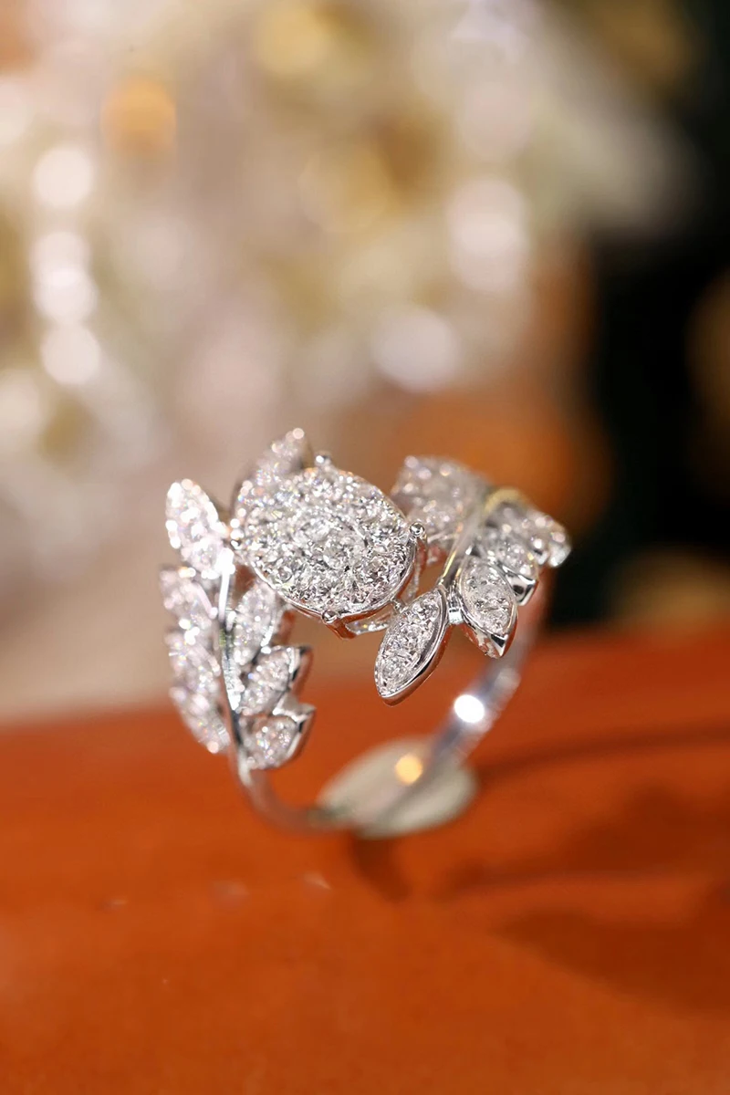 LUOWEND 100% 18K White Gold Rings Luxury Elegant Design 0.75carat Real Natural Diamond Engagement Ring for Women Fine Jewelry