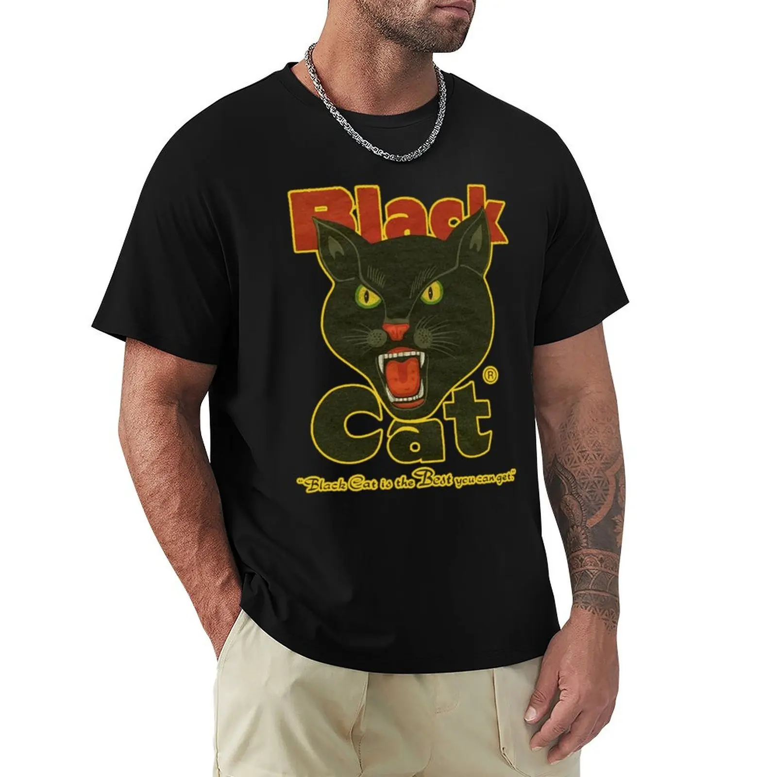 

Black Cat Vintage T-Shirt High Quality Durable T-Shirt