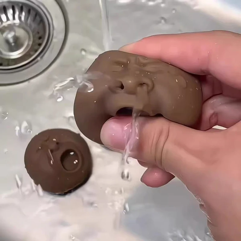 

Забавные подарки-новинки: Чайный питомец с хихикающим лицом, распыляющий воду нажатием на носик, игрушка-антистресс для снятия тревоги и напряжения для детей и взрослых