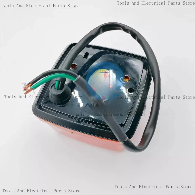 Forklift Accessory 0009741028 Turn Sig-Nal Flashing Li-Ght Suitable For 335/351 And Other Vehicle Models