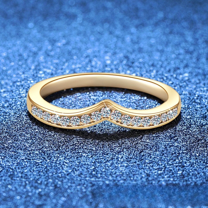 

S925 Sterling Silver 18K Gold Plated 0.14CT D Color Moissanite V-Shape Stacking Micro-Pave Ring for Women, Exquisite Jewelry.