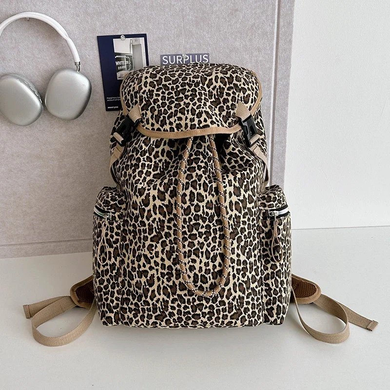 Hot Trendy Nylon Leopard Backpacks Large Capacity High Quality Sense of Luxury Designer Style School Bags for Women 2024 Fashion