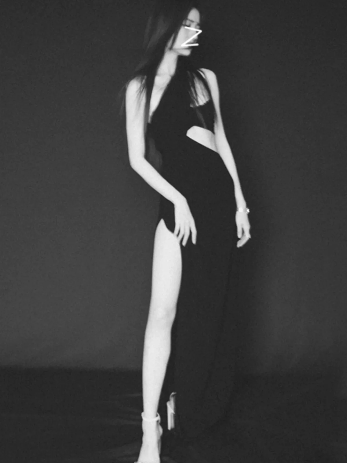 

Сексуальная пряная девушка, нерегулярный дизайн, сглаживающая талия, летнее новое платье для похудения, с разрезом, вечернее платье, длинное, с высокой талией, простое,...