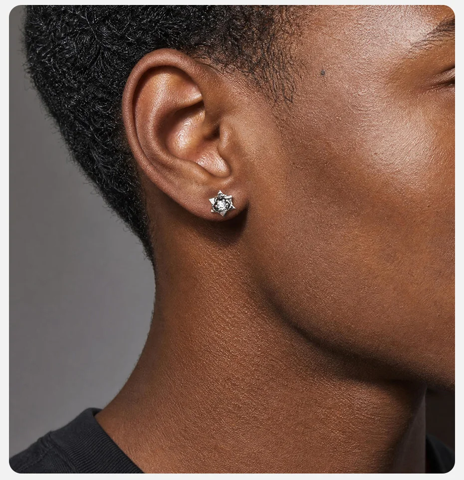 Vnox Herren Hexagramm Ohrstecker Kupfer Schwarz Weiß Zirkon Sechszackiger Stern Punk Retro Ohrstecker Schmuck für Männer Partygeschenke – Detail 3