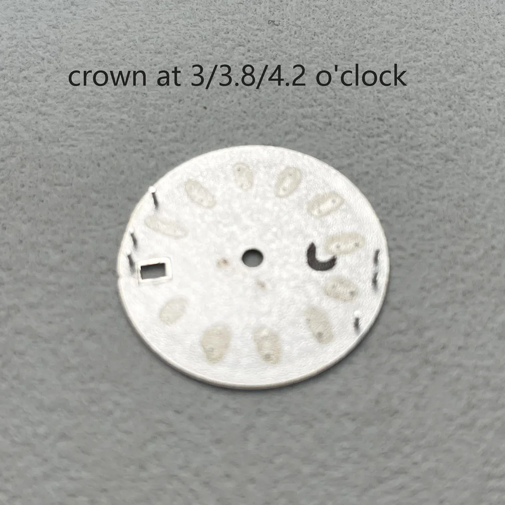 Quadrante NH34 Quadrante GMT con fusi orari multipli da 28,5 mm NH34 adatto al movimento meccanico automatico giapponese NH34/NH35 può personalizzare il logo