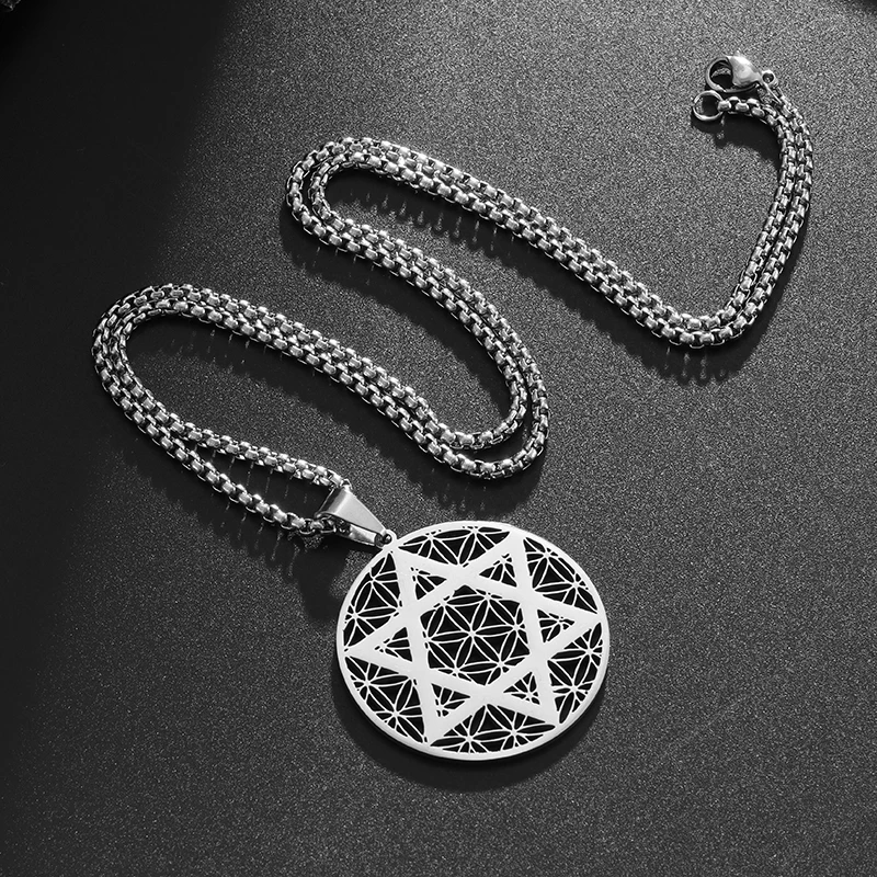 Exquisite Stainless Steel Hollow Star Hexagonal Star of David Necklace for Men and Women Fashion Pendant Lucky Amulet Jewelry