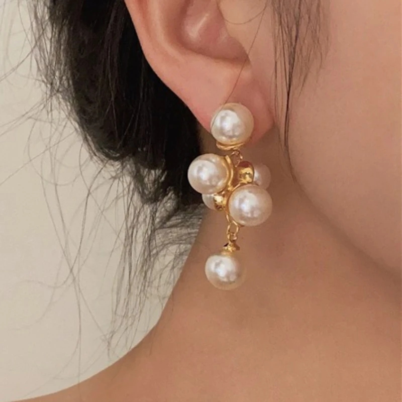 Fashion Jewelry Vintage Temperament Simulated Pearl Dangle Earrings For Girl Women Gifts Fine Design Ear Accessories Hot Selling