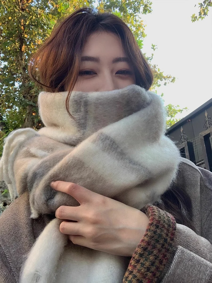 Thumbnail 2 - #26 Plaid Winter Scarf Ranking List in 2026