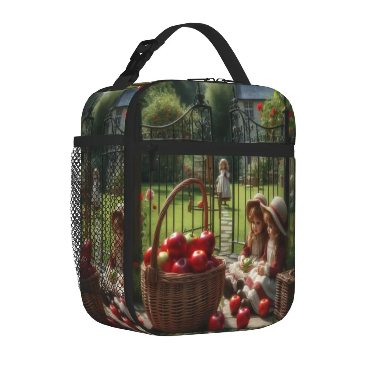 Hot Sale Victorian Children In The Courtyard With Red Apples Cute Meal Prep Bag Elementary School Carry Lunch Bag