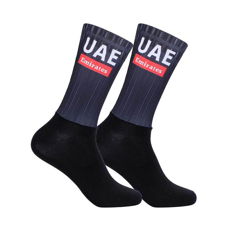 

Новые носки Uae Racing Pro Aero, противоскользящие силиконовые велосипедные носки для мужчин и женщин, велосипедные спортивные носки для бега, дышащие носки до середины икры