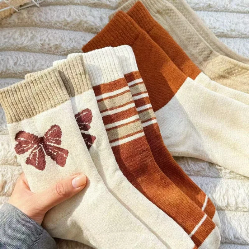 4 Pairs Women Winter Thick Fleece Mid‑Calf Socks Bow Striped Pattern Warm Terry Loop Crew Socks College Style Ladies Socks
