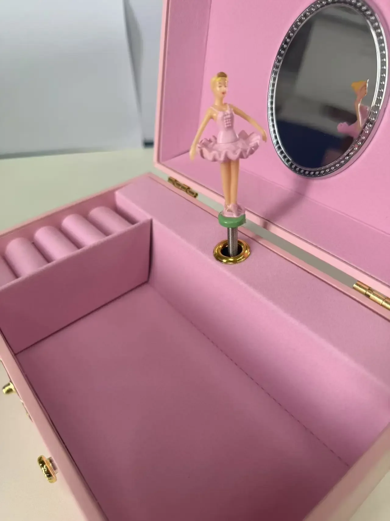 Ever Bright 7-дюймовая розовая балетная деревянная музыкальная шкатулка для ювелирных изделий, оптовая продажа с фабрики, высокое качество, завод на день рождения, Рождественский подарок facto