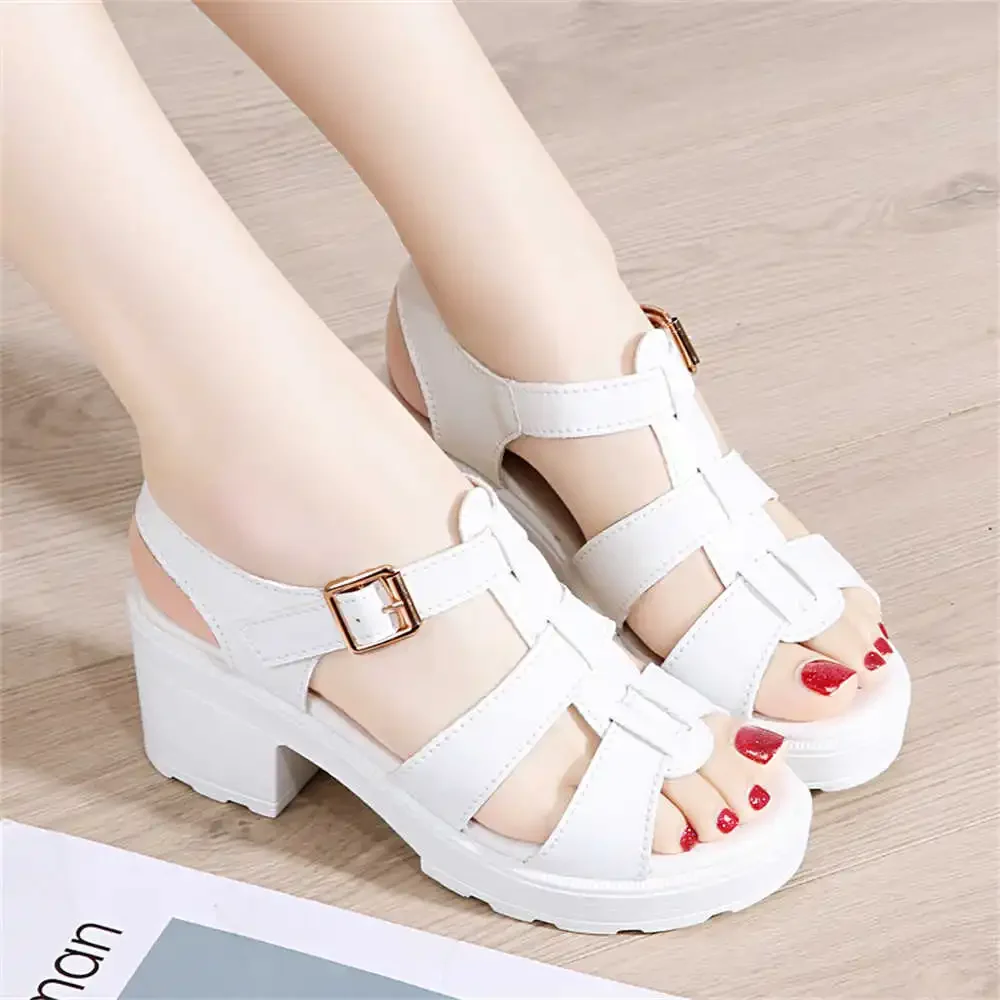 Does Not Slip Block Heels Gentlemen Sandals Man White Sneakers Shoes Brand Men's Flip Flop Sports Tenisky 2024elegant