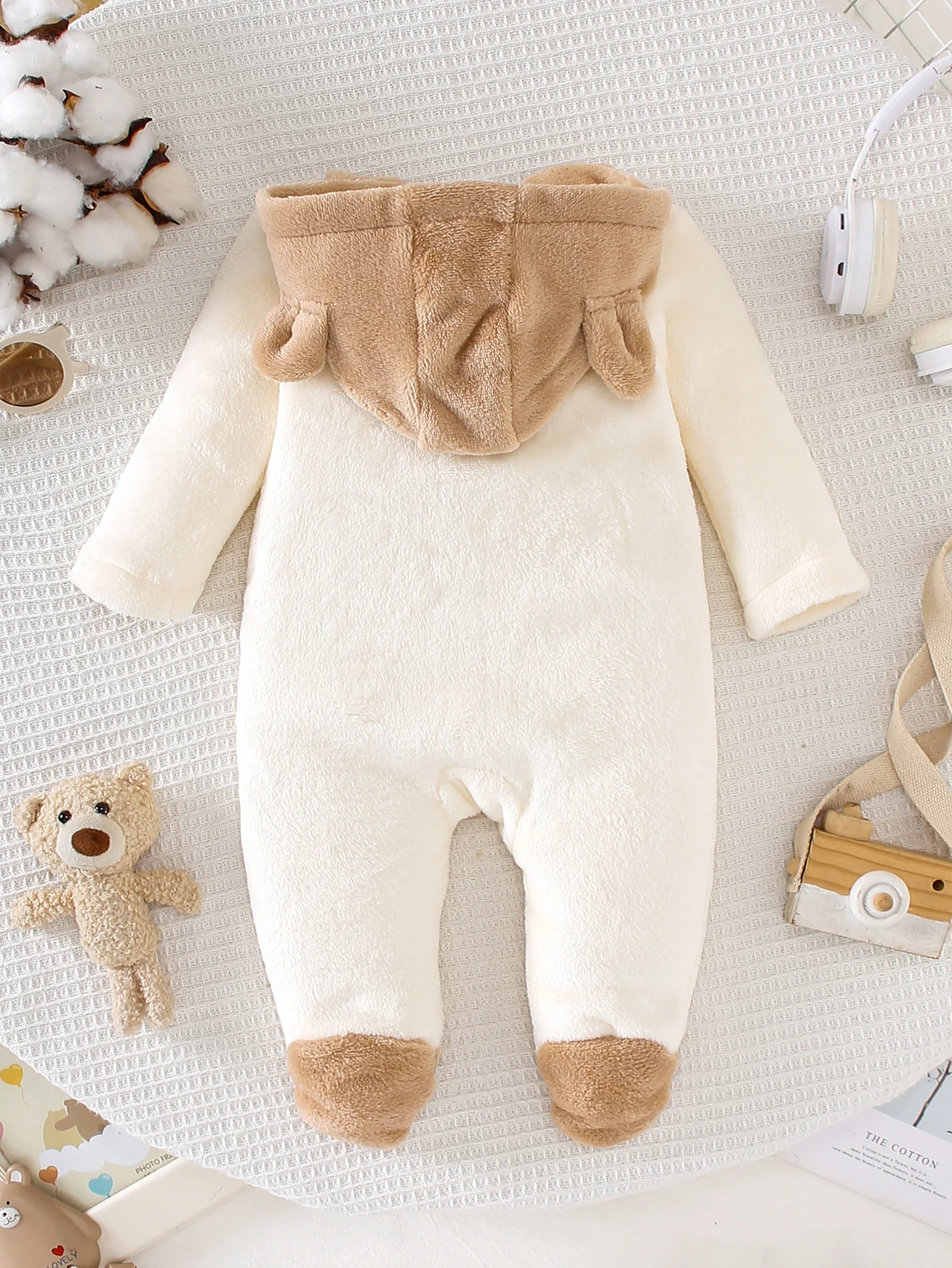 Autumn Winter Baby Bear Onesie with Hat Soft Plush Fabric Warm Cute Heated Footed Suit with Head Protection Bear Ear Design Infa