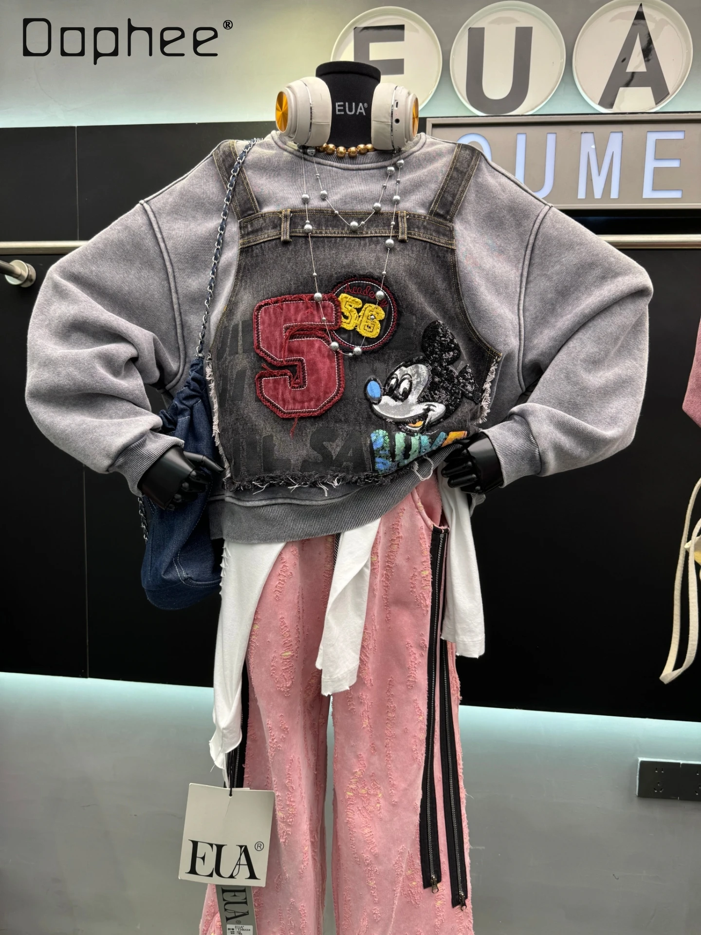 Серый свободный топ в европейском стиле