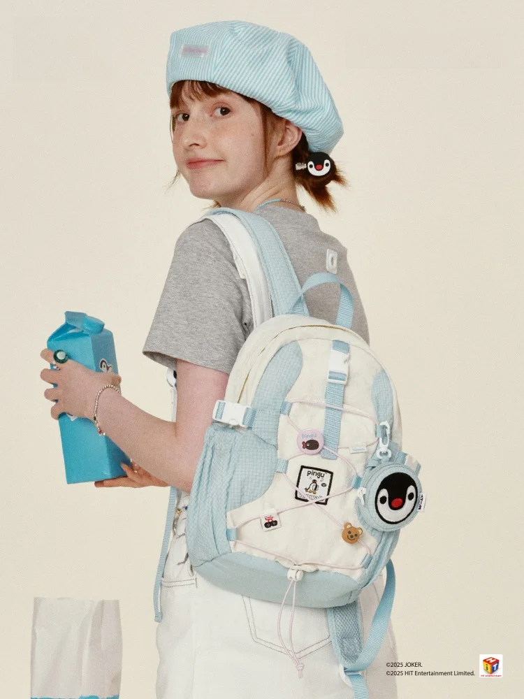 

Adorable Penguin Family Lightweight Dual-Shoulder Backpack for Middle And High School Students by Vanwalk Breathable And Wate...