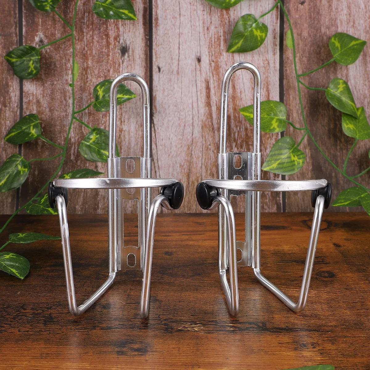 

2Pcs Outdoor Aluminum Alloy Water Bottle Rack for Bike Practical Durable Holder Easy Install Silver Water Bottle Rack