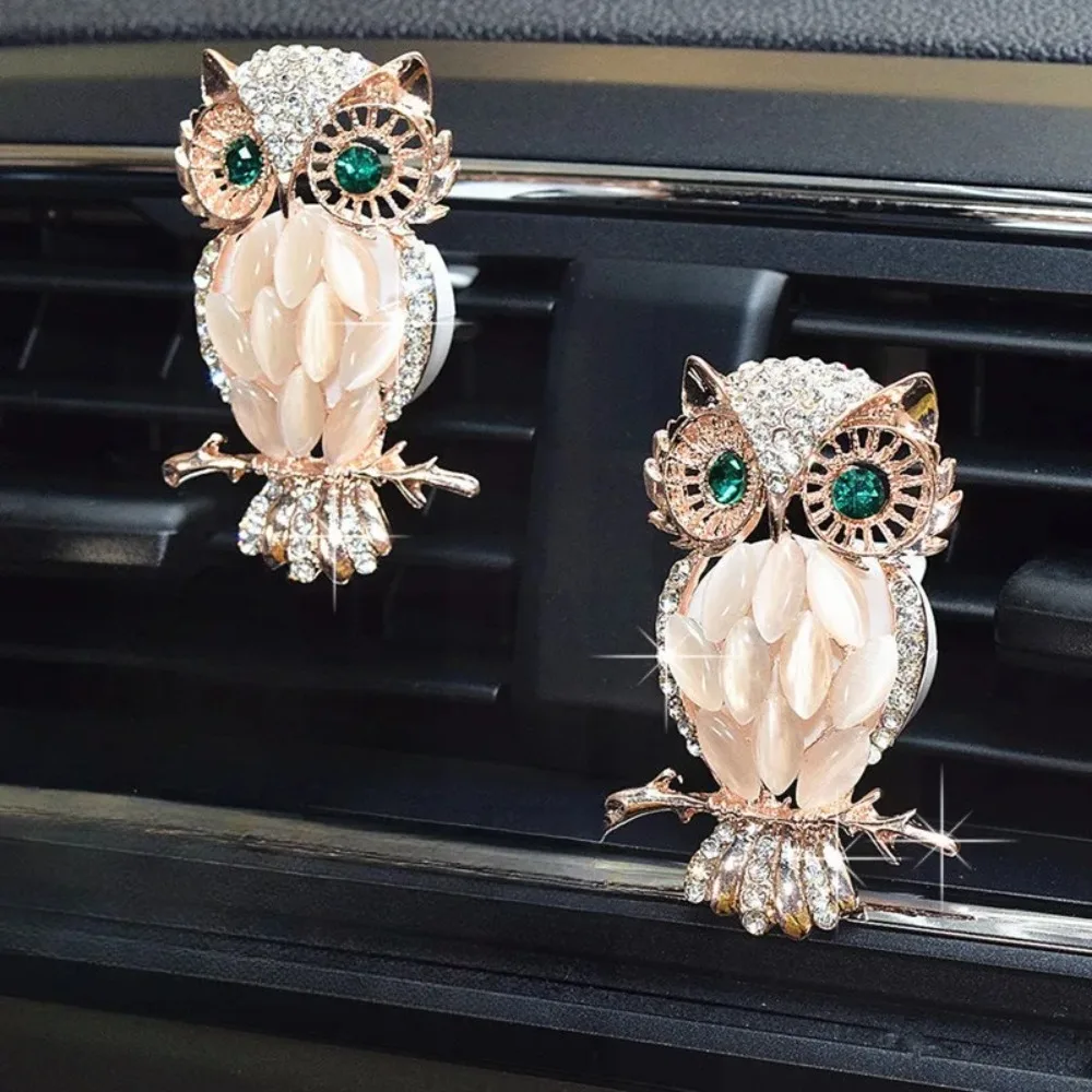 Car Air Outlet Metal Diamond Owl Air Outlet Clip Car with Car Perfume Decoration Creativity Car Decor