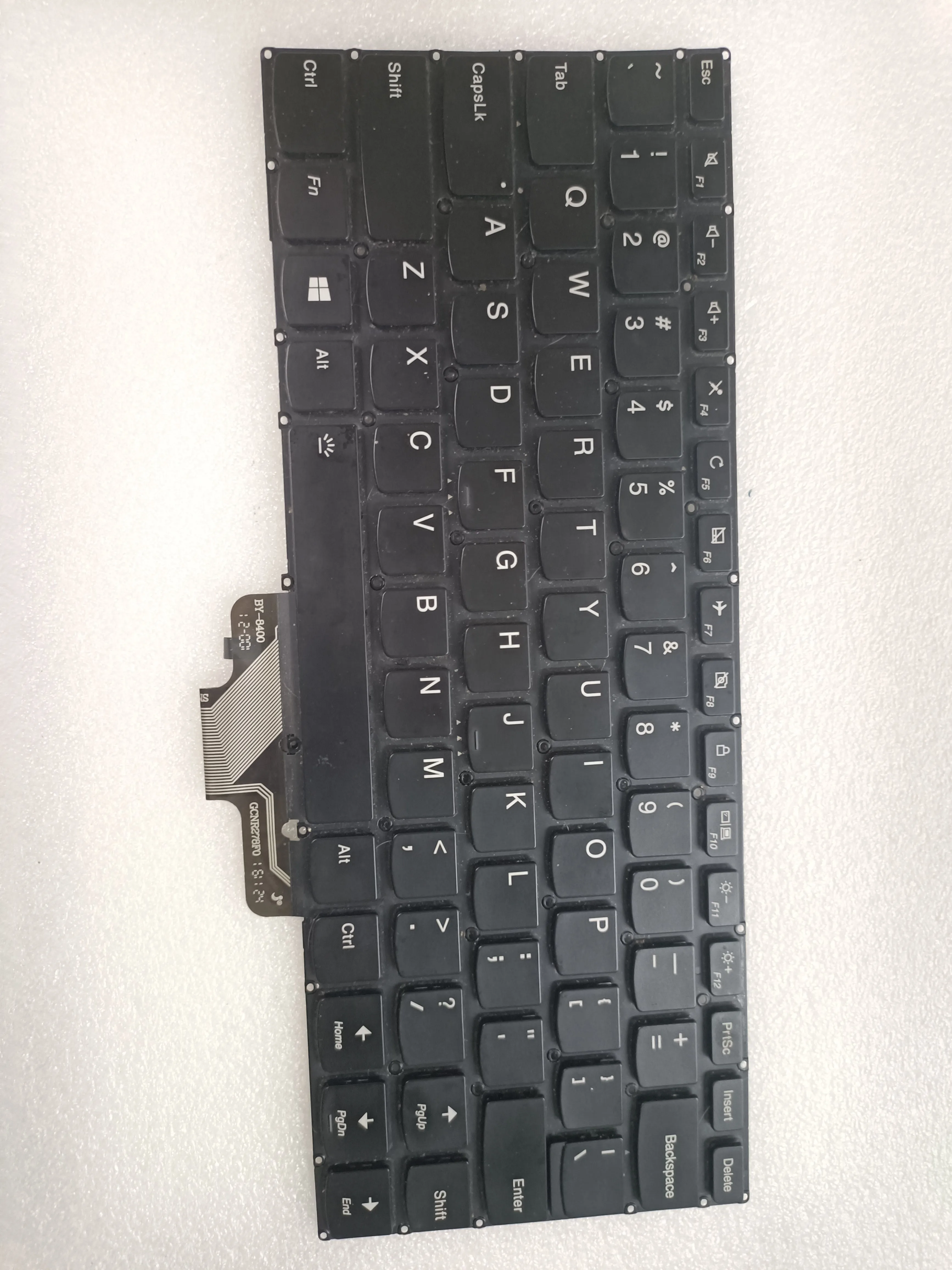 Used Original for Lenovo YOGA 710-14IKB 710-14ISK 710-15ISK 710S-14ISK Keyboard with Backlit