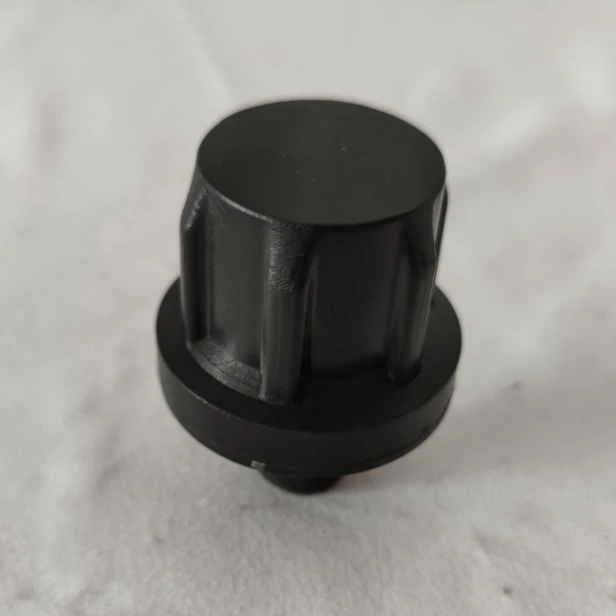 브리더 벤트 캡 6684923 7025626   Bobcat 450 453 773 963 S175 S185 S205 S250 S300 T180 T190 T300과 호환 가능