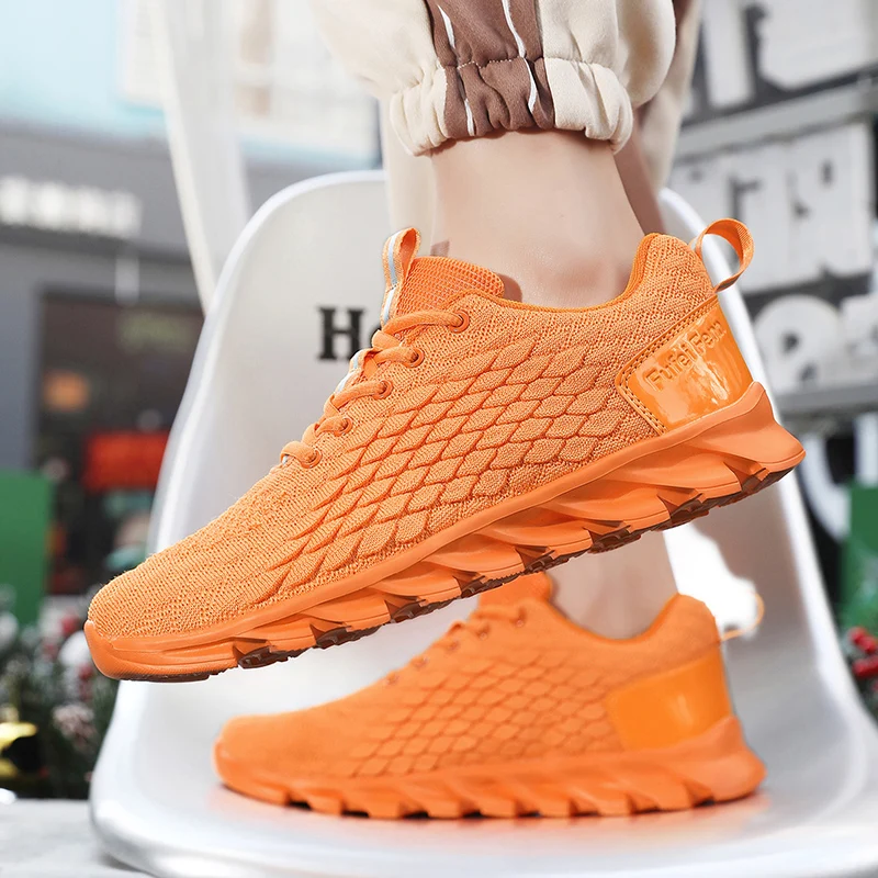 Clearance Orange Light Sports Shoes For Men Knitting Breathable Men's Running Shoes Cheap Non-slip Outdoor Casual Sneakers Man